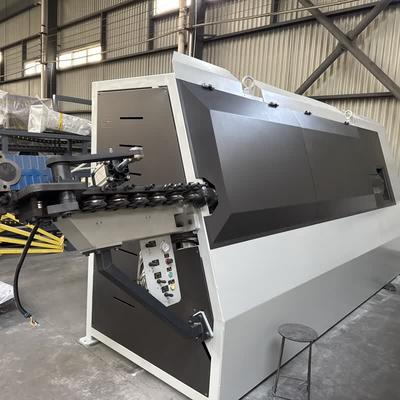 機械に多供給をする16mm CNCの鐙がねのベンダーの自動鐙がね